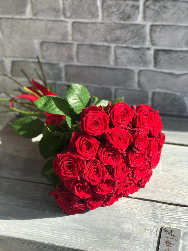 Букет Красные розы Фридом в Котельниково