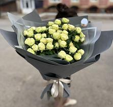 Букет Белые кустовые розы Солинеро в Котельниково