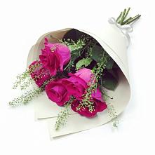 Букет цветов из:  Розы в Котельниково
