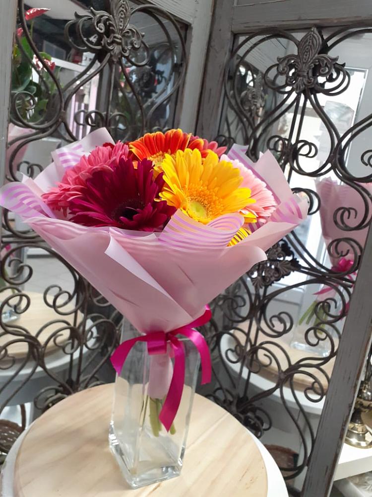 Букет цветов из: Герберы в Котельниково