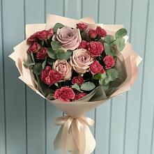 Букет цветов из:  Гвоздики и Розы в Котельниково