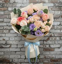 Букет цветов из:  Розы, Лизиантусы и Гвоздики #REPLACE_PRED# Котельниково